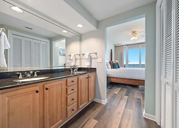 The Colonnades Unit 1803 Gulf Shores