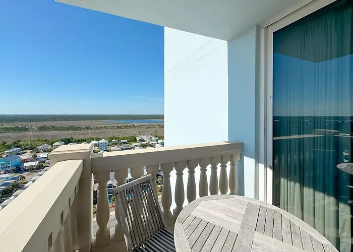 The Colonnades Unit 1803 Holiday home *