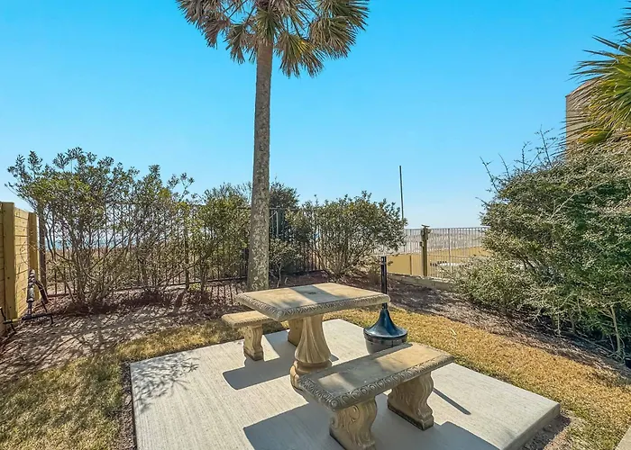 The Colonnades Unit 1803 Gulf Shores